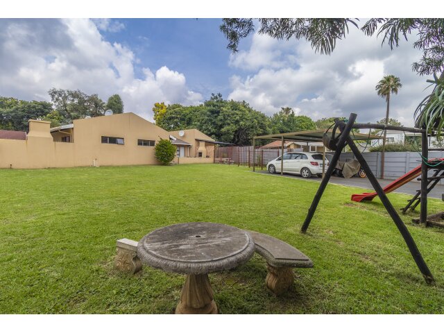 <!--[if BLOCK]><![endif]--> 924  Talent Ave, Strubens Valley,  Roodepoort <!--[if ENDBLOCK]><![endif]-->